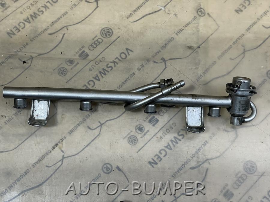 Audi A4 2001- Рампа топливная 0280160575, 06B133681L, 06B133551T